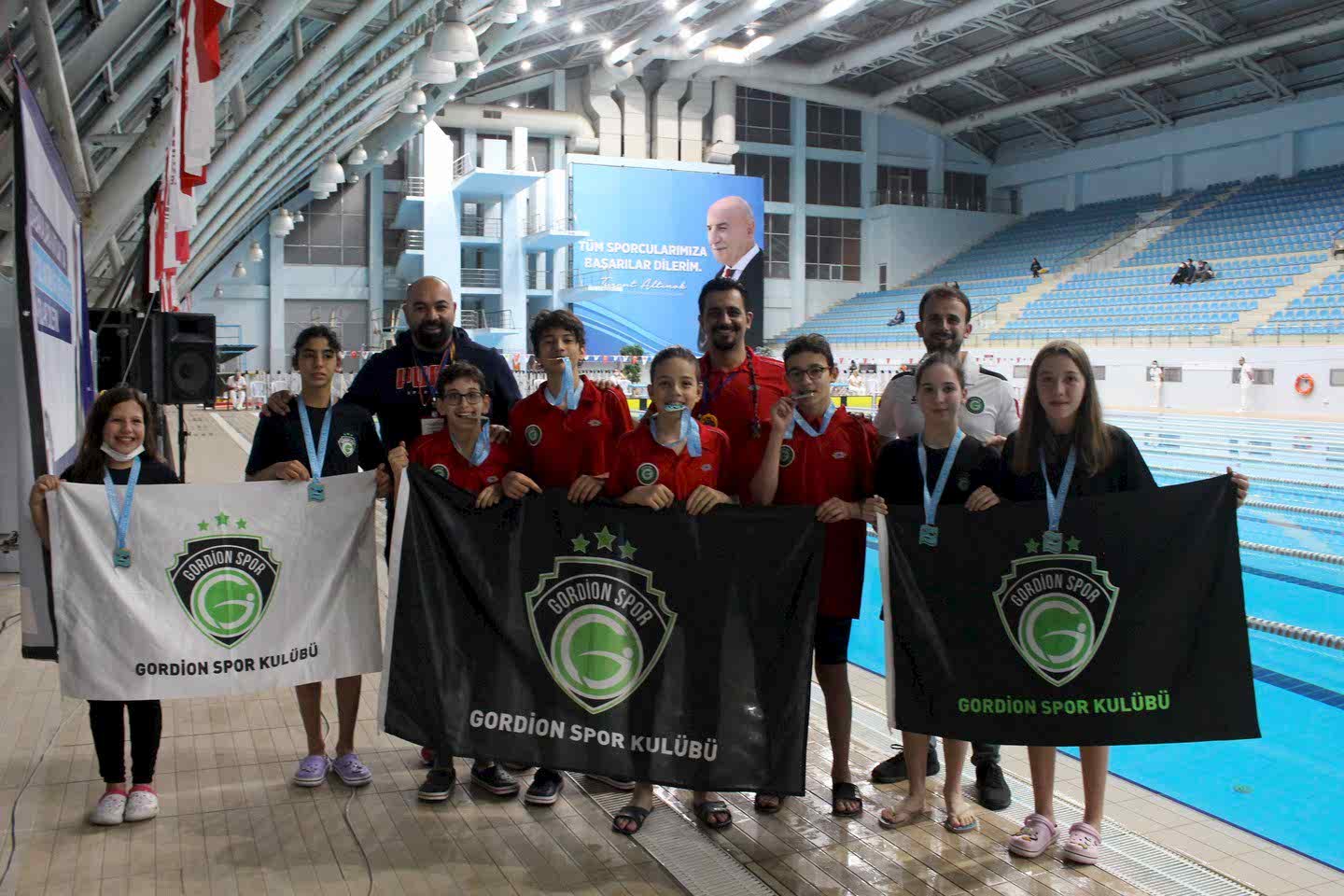 3 BÖLGE ŞAMPİYONLUĞU, 2 BÖLGE İKİNCİLİĞİ VE 2 BÖLGE ÜÇÜNCÜLÜĞÜ ZİRVEDEYİZ